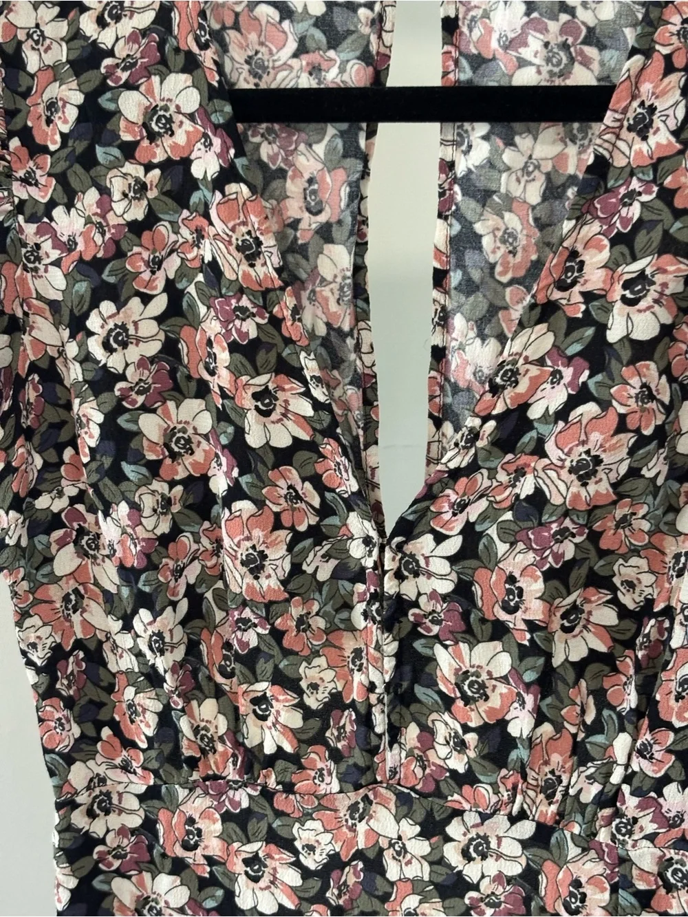 Abercrombie & Fitch Black Floral Puff-Sleeve Maxi Dress size small
